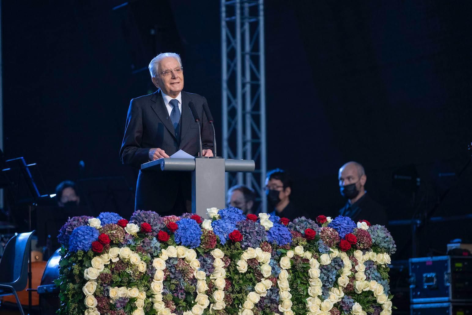 Immagine per Mattarella resta al Quirinale, bis votato a larga maggioranza